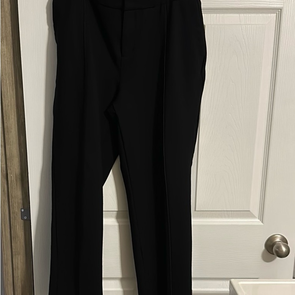 Chic Black Trousers
